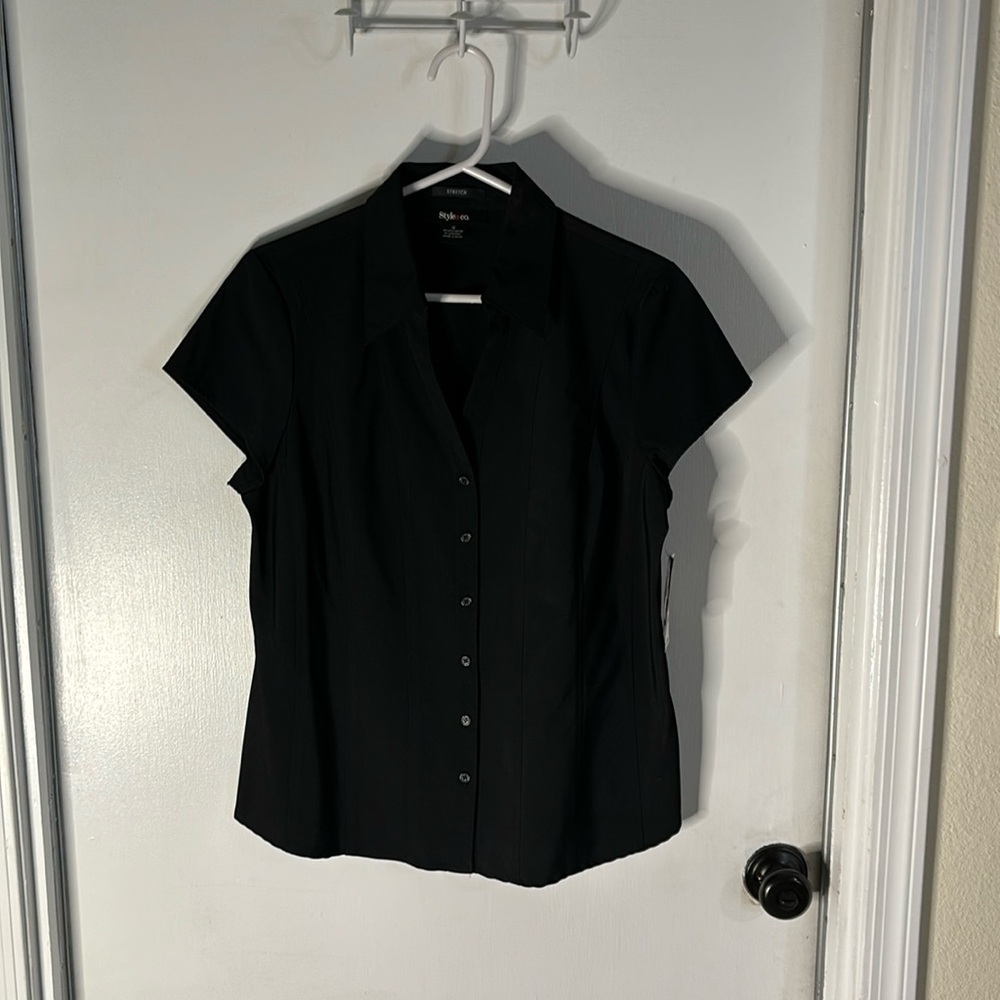 NWT Style & Company Cap sleeve black button down size 12 blouse